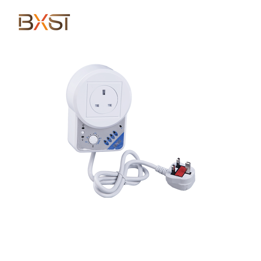 BXST AVS 15A 220V Protetor de tensão da Guarda de TV V106-UK